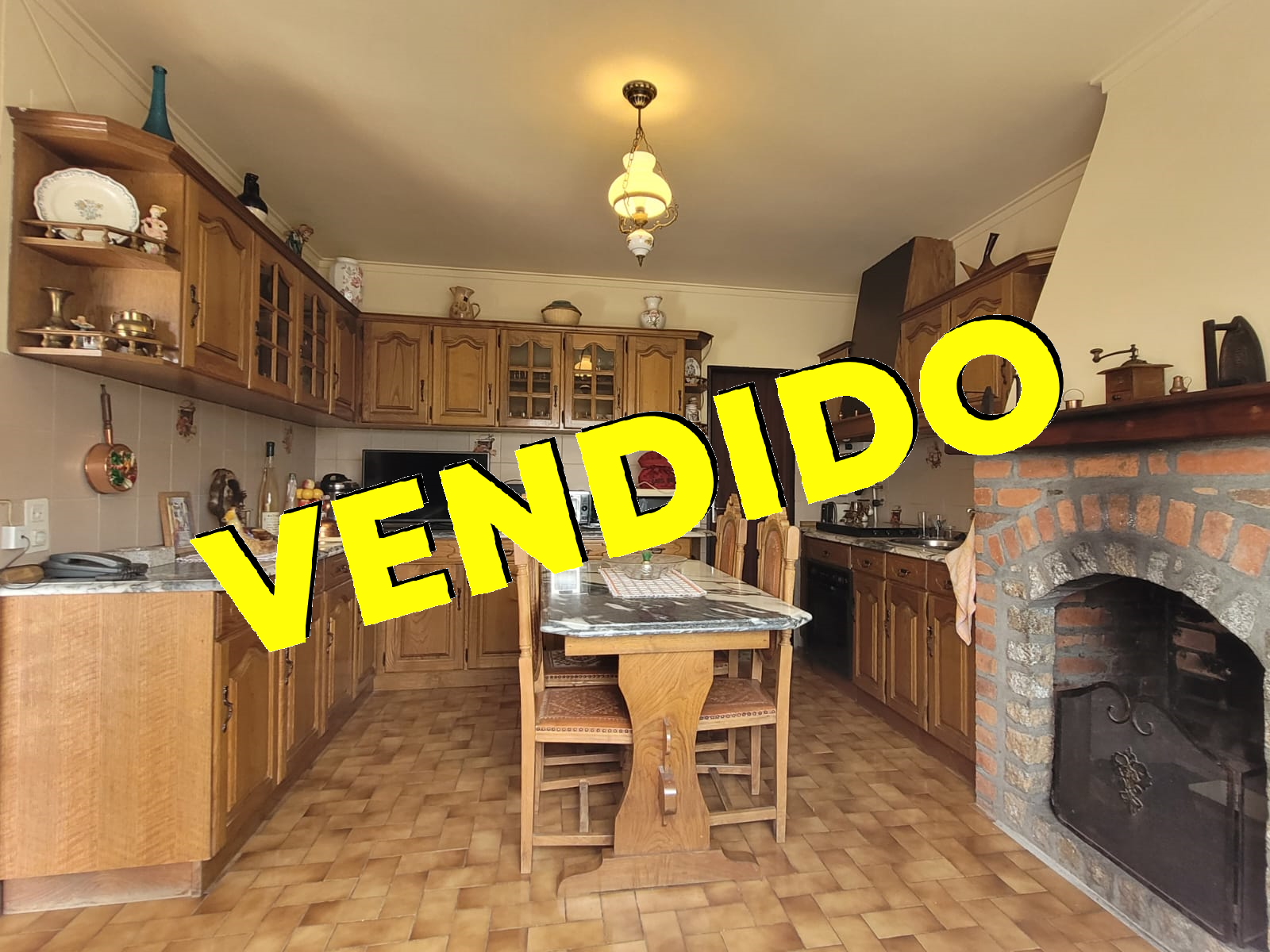 Imagem Moradia V4 c/Terreno - 215.000,00€ - Vales De Peroviseu, Fundão